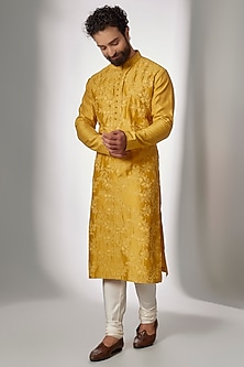 product-color-Yellow
