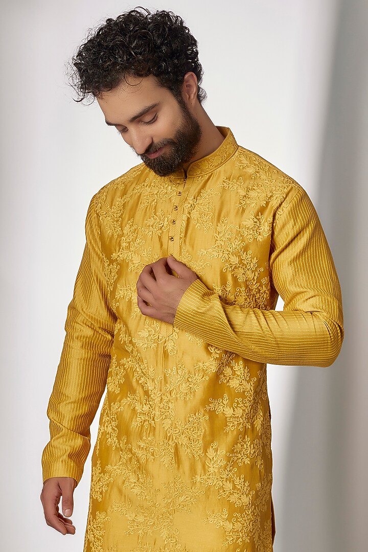 Marigold Cotton Silk Chanderi Embroidered Kurta Set by Dhruv Vaish at Pernia's Pop Up Shop