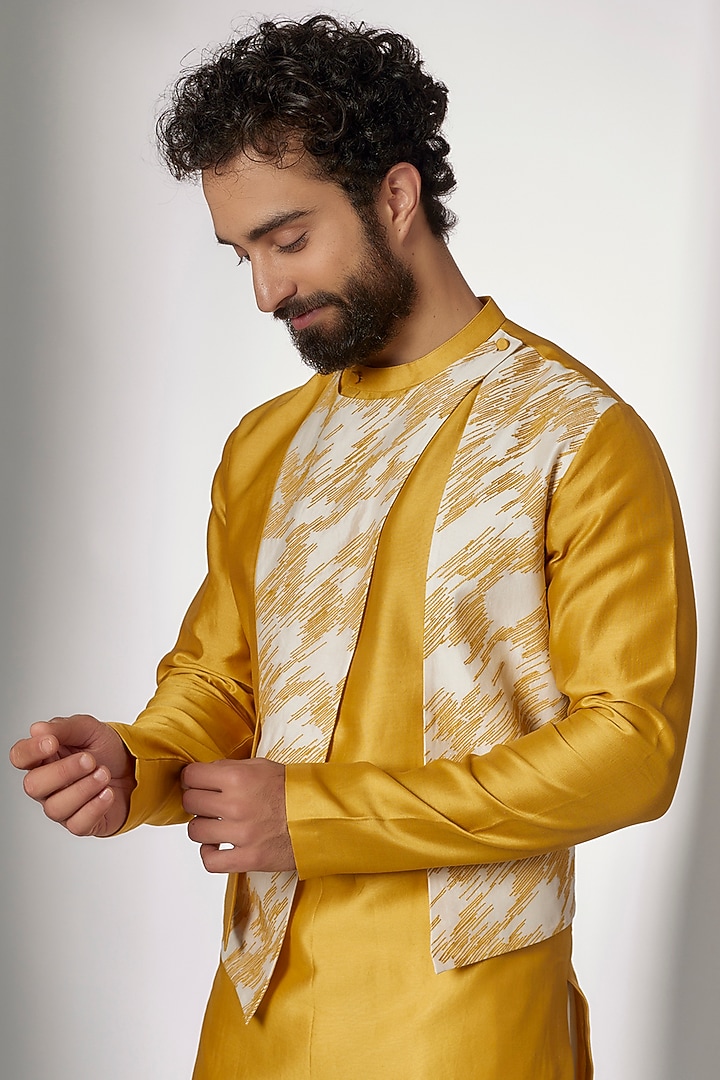 Marigold Cotton Silk Chanderi Embroidered Hybrid Kurta Set by Dhruv Vaish at Pernia's Pop Up Shop