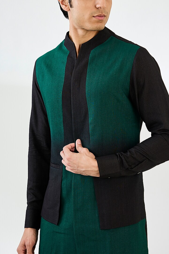 Black & Green Cotton Printed Ombre Kurta Set by Dhruv Vaish at Pernia's Pop Up Shop