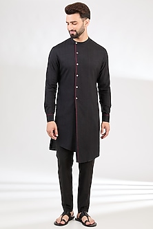 product-color-Black