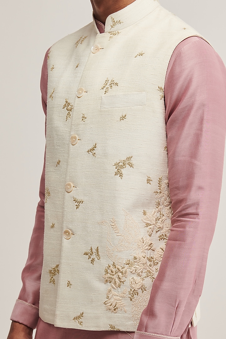 Ivory Silk Zari Embroidered Nehru Jacket by Dhruv Vaish at Pernia's Pop Up Shop