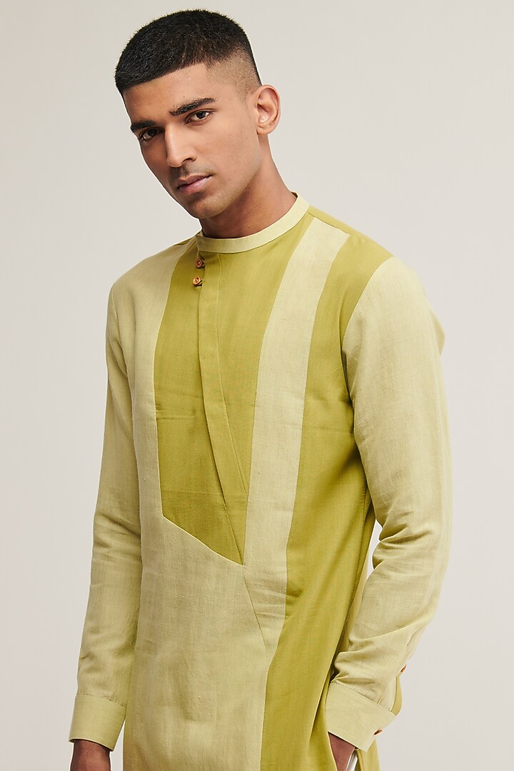 Pale Mint Handloom Cotton Kurta by Dhruv Vaish at Pernia's Pop Up Shop
