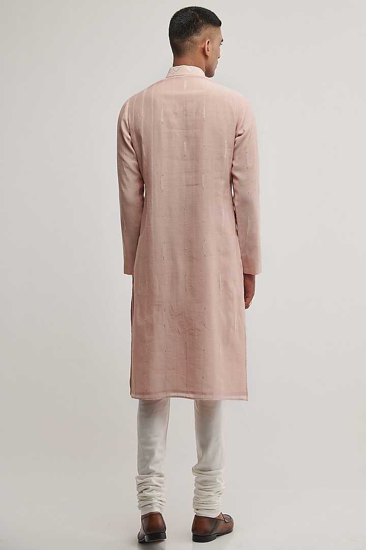 Sandrose Cotton Silk Chanderi Thread Embroidered Kurta Set by Dhruv Vaish at Pernia's Pop Up Shop