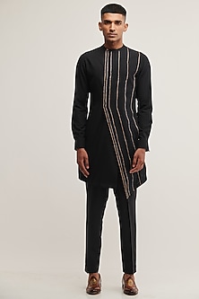 product-color-Black