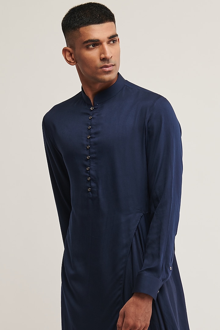 Navy Cotton Satin Draped Kurta Set by Dhruv Vaish at Pernia's Pop Up Shop