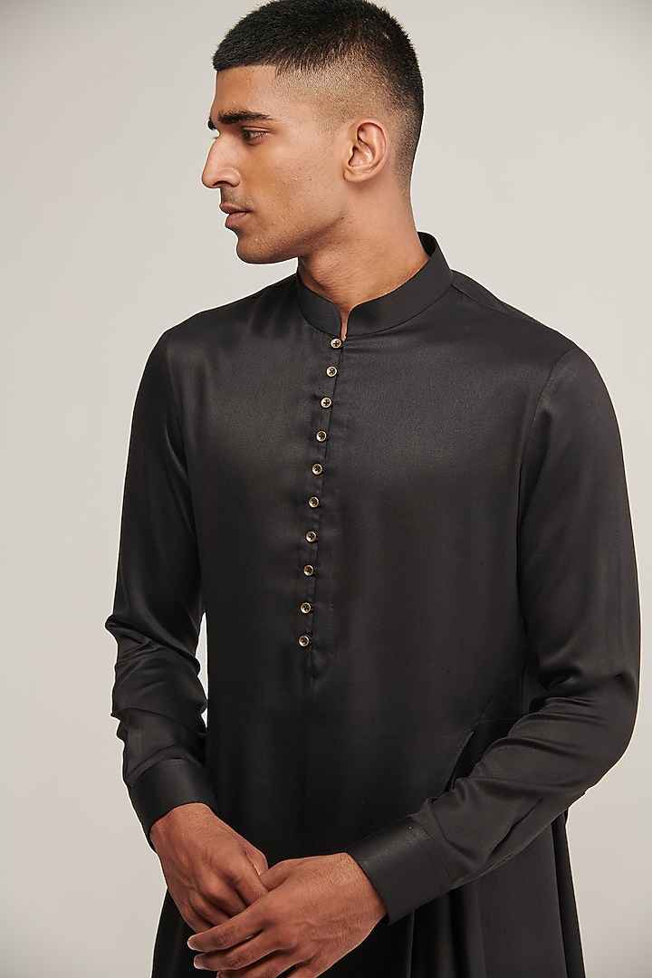 Black Cotton Satin Draped Kurta Set by Dhruv Vaish at Pernia's Pop Up Shop
