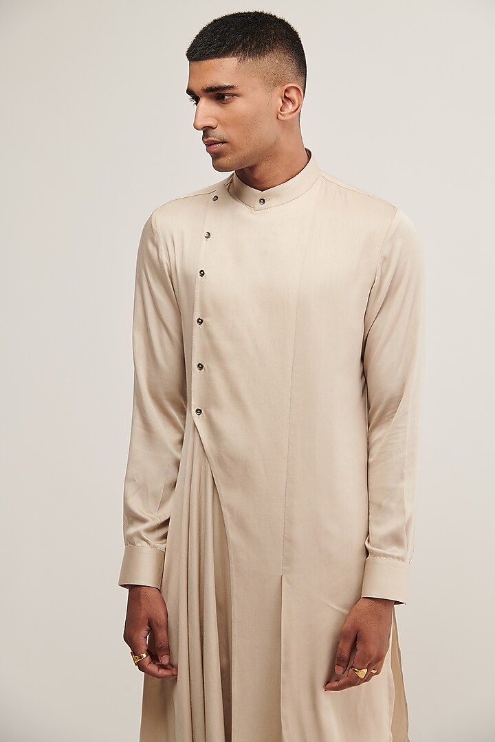 Moon-Colored Cotton Satin Draped Kurta Set by Dhruv Vaish at Pernia's Pop Up Shop