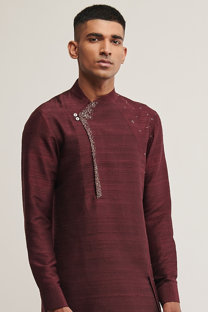 Old Mauve Raw Silk Metal Embroidered Kurta Set by Dhruv Vaish at Pernia's Pop Up Shop