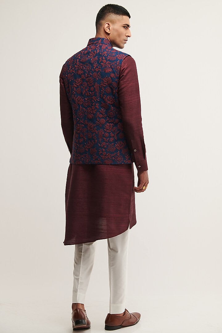 Navy Ruby Silk Embroidered Bundi Jacket Set by Dhruv Vaish at Pernia's Pop Up Shop