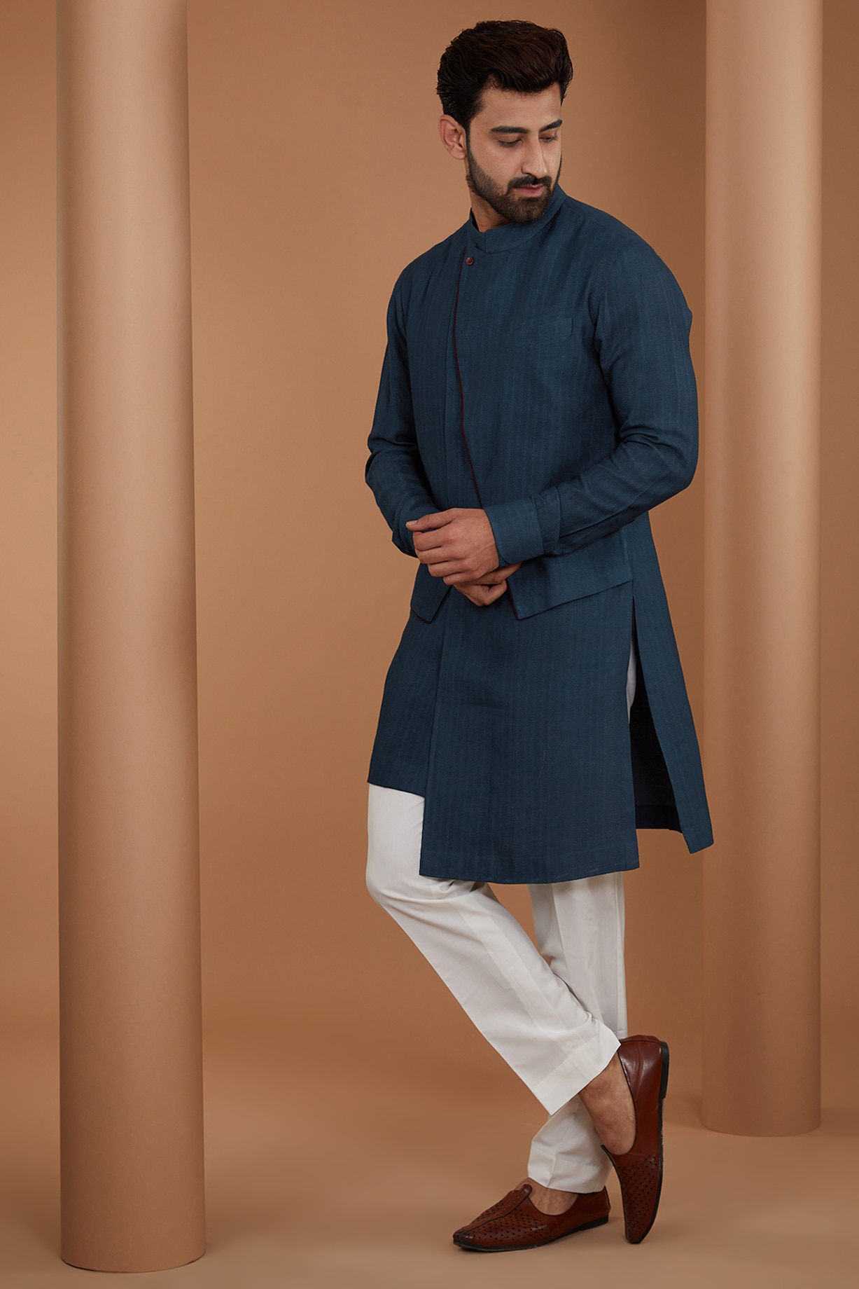 Navy Blue Herringbone Cotton Silk Kurta Set by Dhruv Vaish at