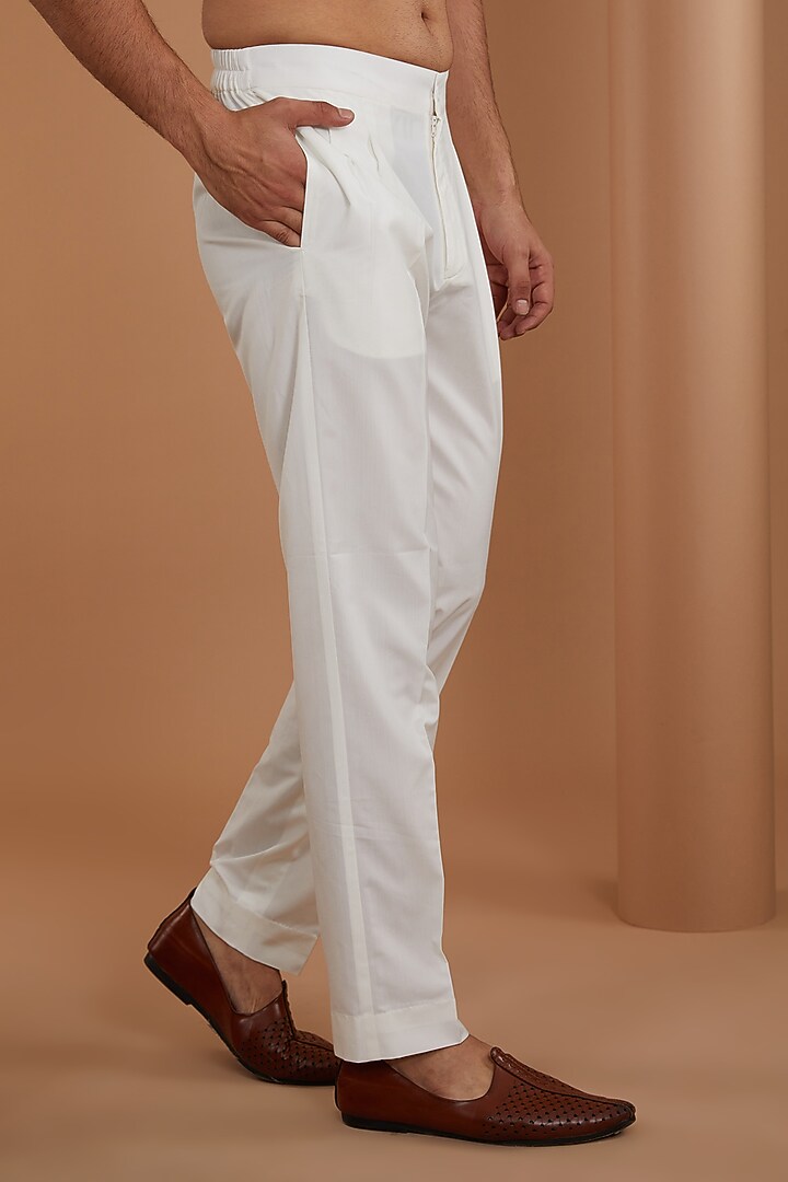 Navy Blue Herringbone Cotton Silk Kurta Set by Dhruv Vaish at Pernia's Pop Up Shop