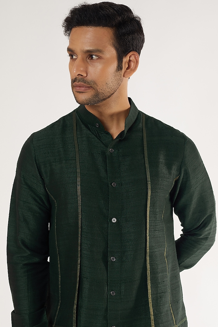 Bottle Green Raw Silk Kurta Set by Dhruv Vaish at Pernia's Pop Up Shop
