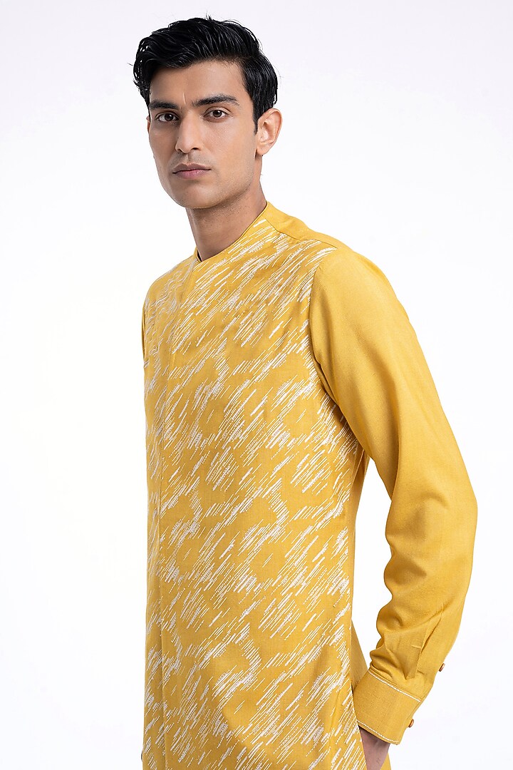 Marigold Cotton Silk Embroidered Kurta Set by Dhruv Vaish at Pernia's Pop Up Shop