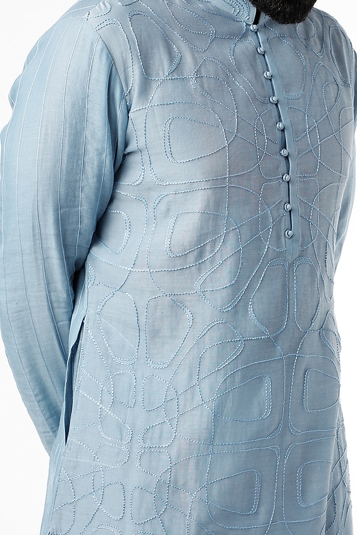 Mineral Blue Chanderi Hand Embroidered Kurta Set by Dhruv Vaish at Pernia's Pop Up Shop