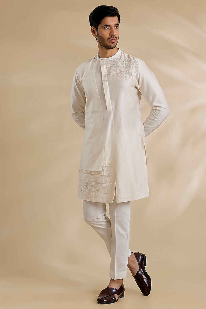 Ivory Cotton Silk Chanderi Kurta Set by Dhruv Vaish