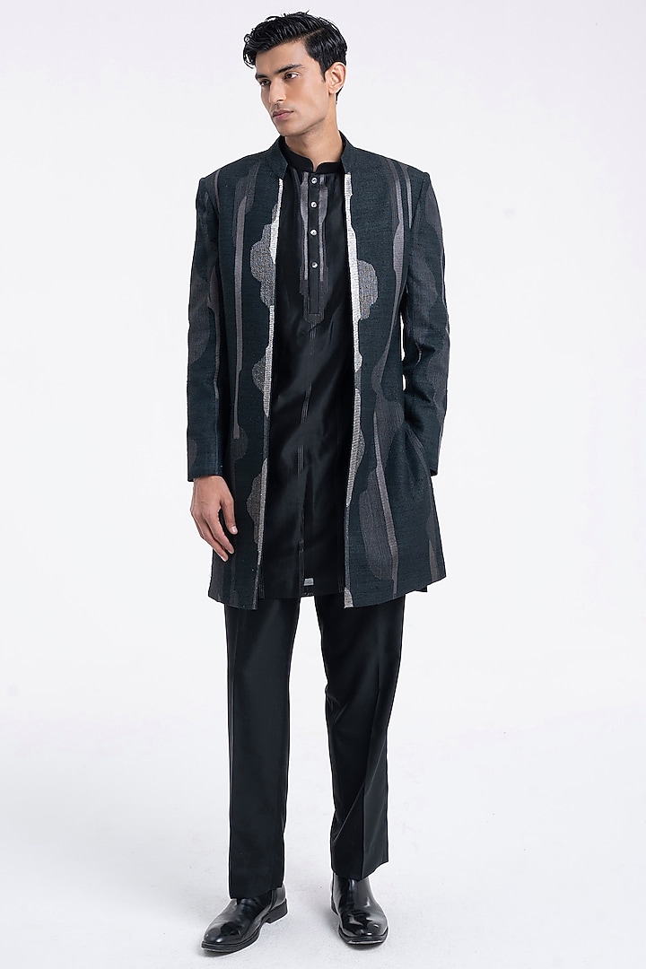 Black Silk Thread Embroidered Sherwani Set by Dhruv Vaish
