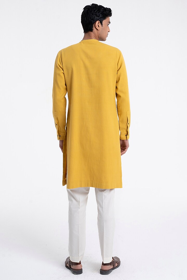 Marigold Textured Cotton Silk Kurta Set by Dhruv Vaish at Pernia's Pop Up Shop