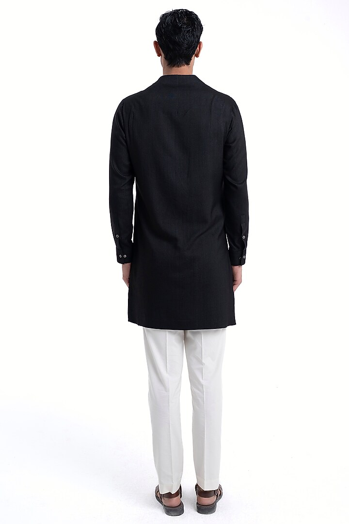 Black Cotton Silk Thread Embroidered Kurta Set by Dhruv Vaish at Pernia's Pop Up Shop