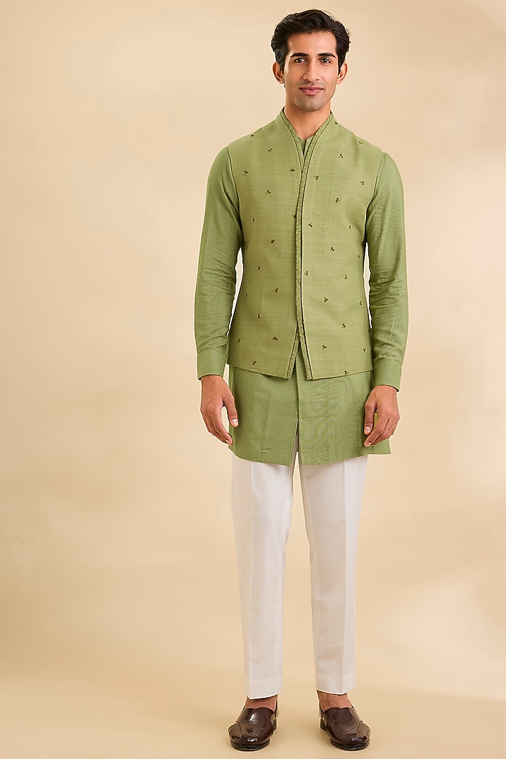 Fern Green Silk Bundi Jacket Set by Dhruv Vaish at Pernia's Pop Up Shop
