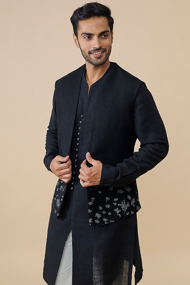 Black Silk Bundi Jacket Set by Dhruv Vaish at Pernia's Pop Up Shop