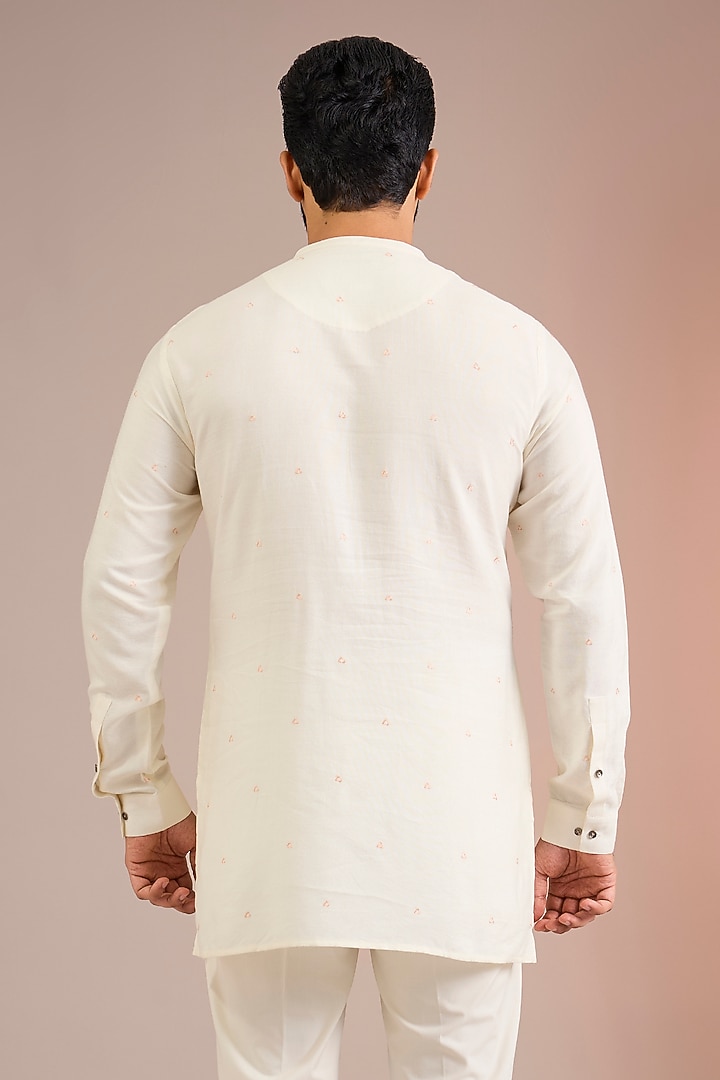 Ivory Silk Kurta by Dhruv Vaish at Pernia's Pop Up Shop