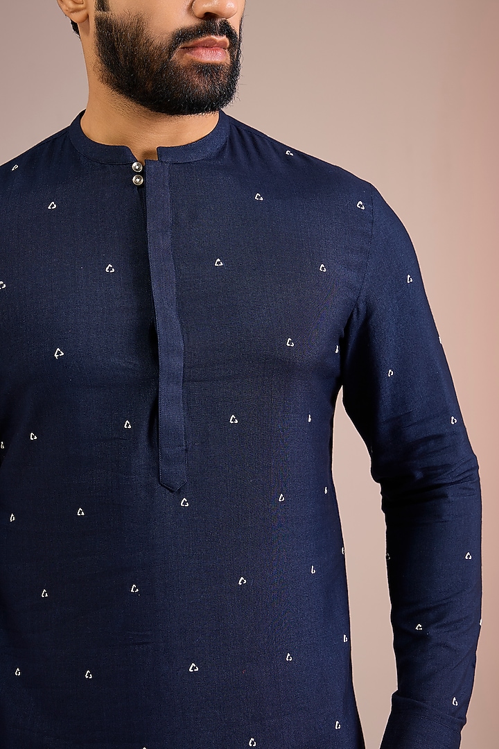 Navy Silk Kurta by Dhruv Vaish at Pernia's Pop Up Shop