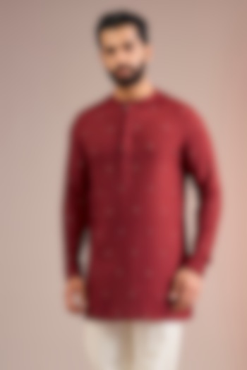 Earthy Red Silk Kurta by Dhruv Vaish at Pernia's Pop Up Shop