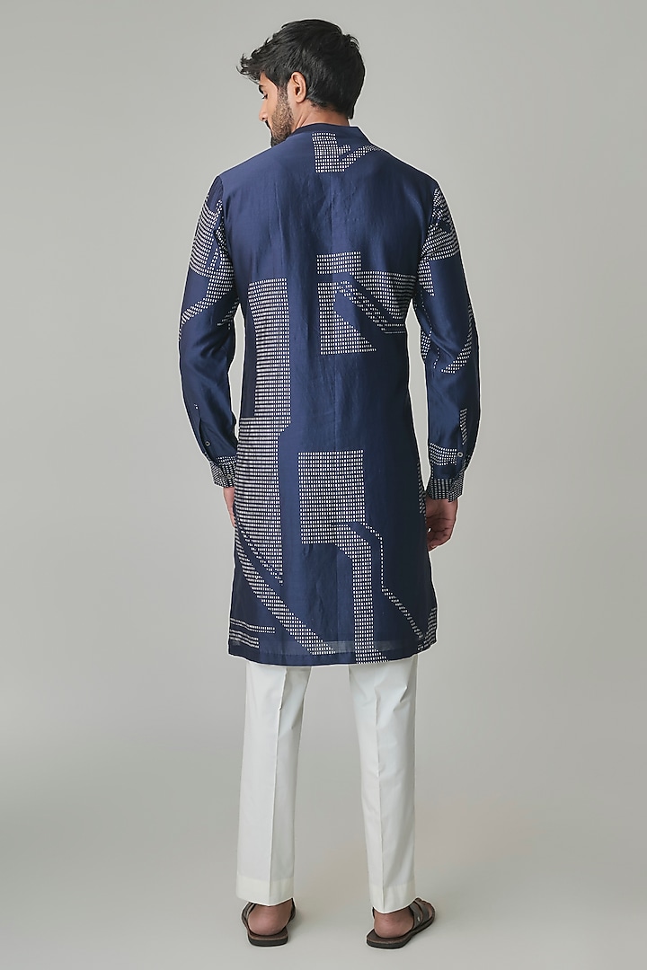 Navy Silk Kurta Set by Dhruv Vaish at Pernia's Pop Up Shop