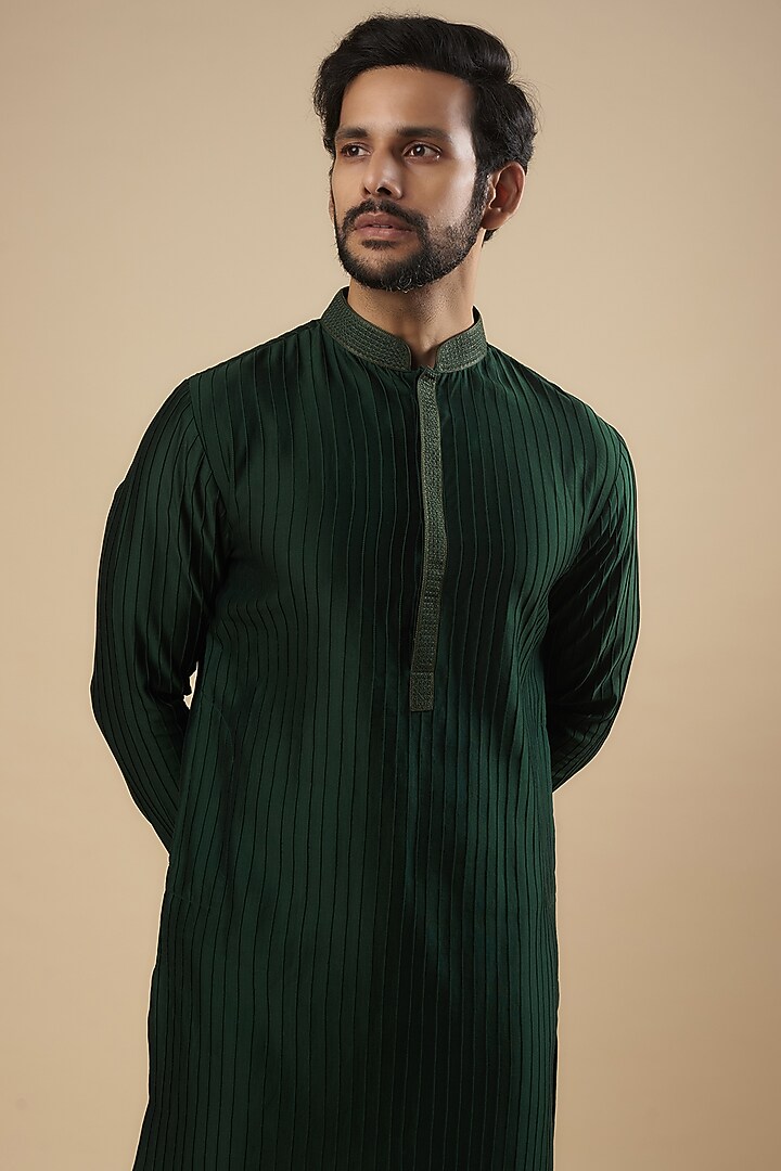 Bottle Green Cotton Silk Chanderi Printed Kurta Set by Dhruv Vaish at Pernia's Pop Up Shop