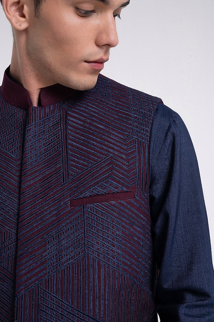 Navy Ruby Silk Embroidered Bundi Jacket by Dhruv Vaish at Pernia's Pop Up Shop