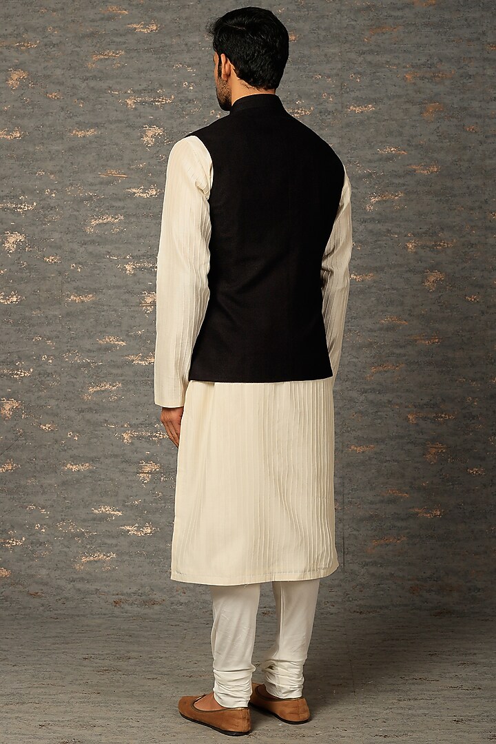 Black Textured Cotton Silk Nehru Jacket by Dhruv Vaish at Pernia's Pop Up Shop
