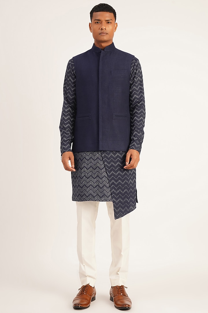 Navy Blue Textured Cotton Silk Nehru Jacket by Dhruv Vaish at Pernia's Pop Up Shop