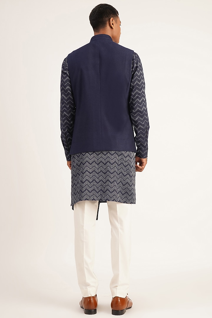 Navy Blue Textured Cotton Silk Nehru Jacket by Dhruv Vaish at Pernia's Pop Up Shop