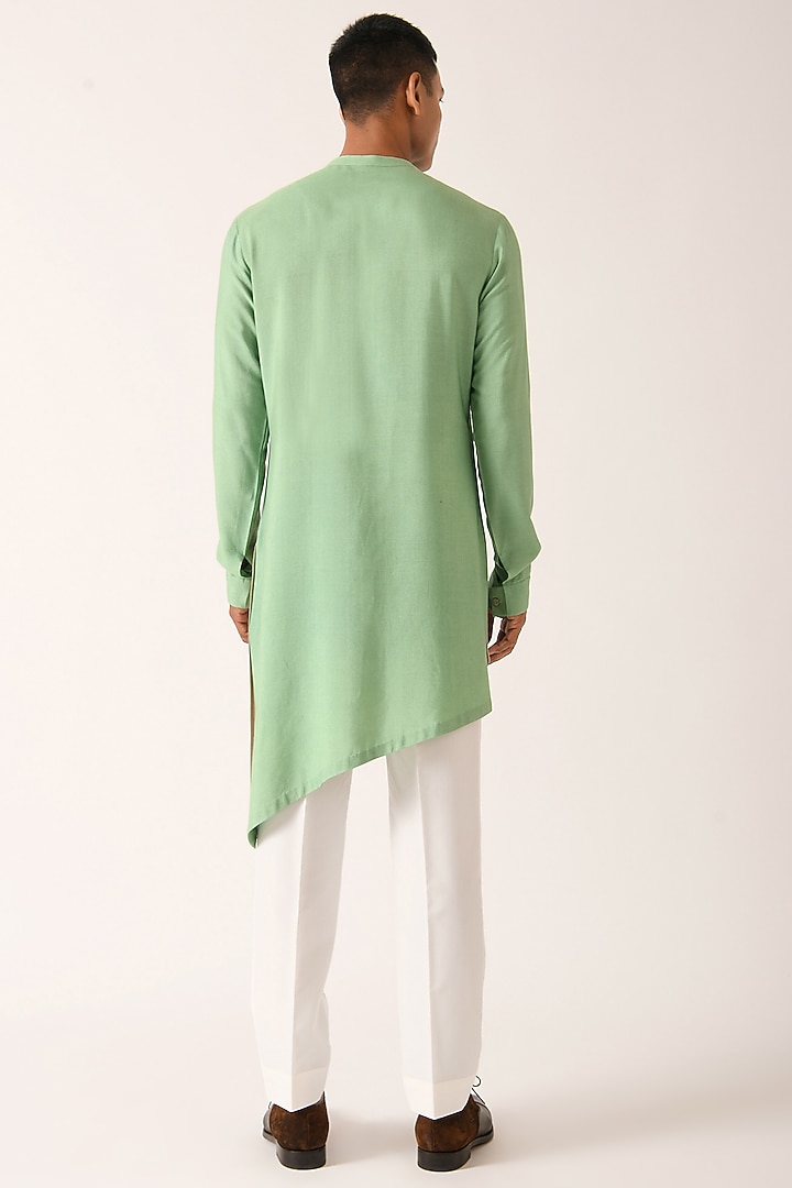 Yellow Linen Satin Hand Embroidered Kurta by Dhruv Vaish at Pernia's Pop Up Shop