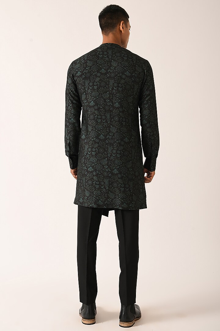 Black Cotton Silk Printed Side-Open Kurta Set by Dhruv Vaish at Pernia's Pop Up Shop