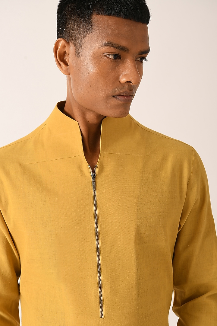 Marigold Handloom Cotton Screen Printed Kurta Set by Dhruv Vaish at Pernia's Pop Up Shop