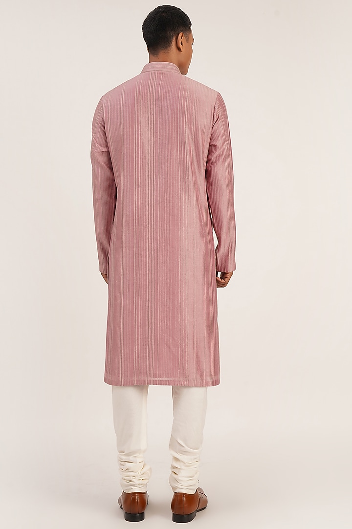 Mauve Mist Cotton Silk Chanderi Thread Embroidered Kurta Set by Dhruv Vaish at Pernia's Pop Up Shop