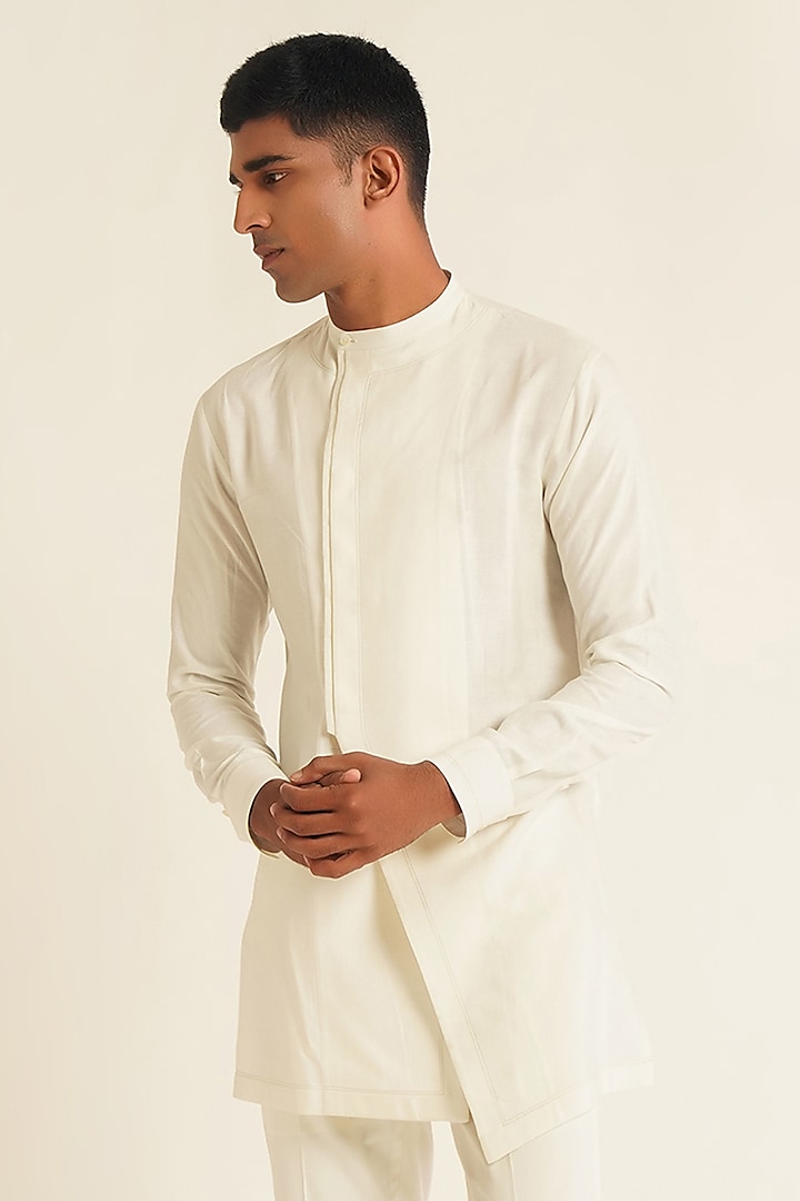 Ivory Cotton Silk Side-Open Kurta by Dhruv Vaish at Pernia's Pop Up Shop