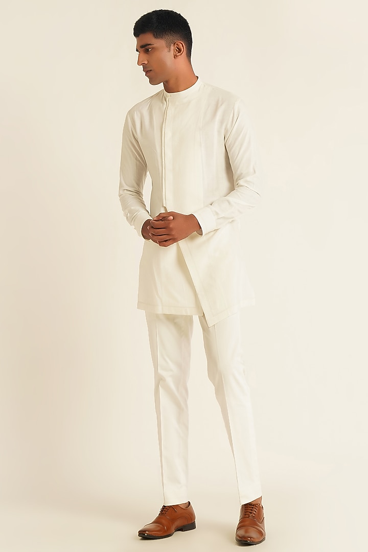 Ivory Cotton Silk Side-Open Kurta by Dhruv Vaish at Pernia's Pop Up Shop