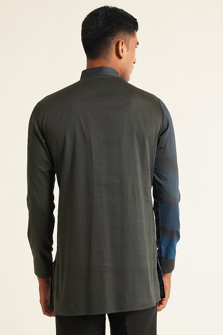 Black-Blue Cotton Satin Curve Printed Kurta by Dhruv Vaish at Pernia's Pop Up Shop