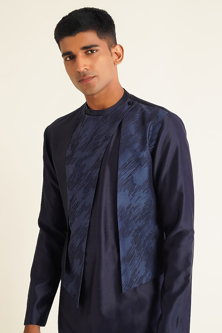 Navy Cotton Silk Chanderi Asymmetric Embroidered Kurta Set by Dhruv Vaish at Pernia's Pop Up Shop