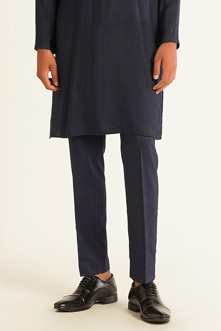 Navy Cotton Silk Textured Kurta Set by Dhruv Vaish at Pernia's Pop Up Shop