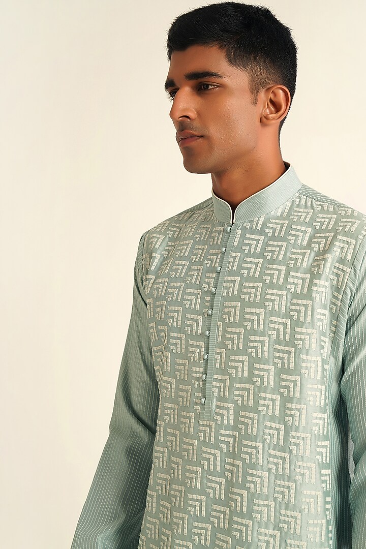 Powder Blue Cotton Silk Chanderi Applique Embroidered Kurta Set by Dhruv Vaish at Pernia's Pop Up Shop