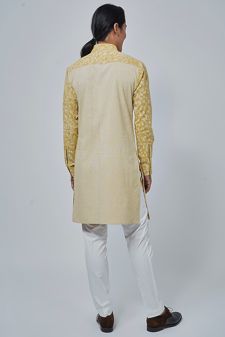 Light Mustard Handloom Cotton Printed Kurta Set by Dhruv Vaish at Pernia's Pop Up Shop