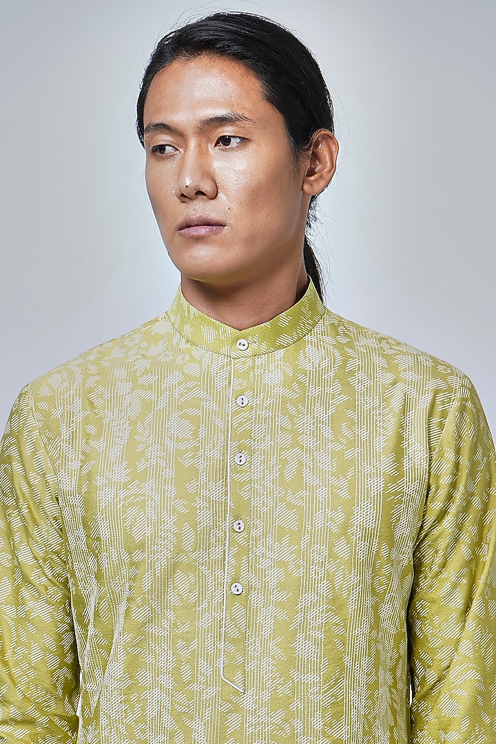 Lime Green Raw Silk Printed Kurta Set by Dhruv Vaish at Pernia's Pop Up Shop