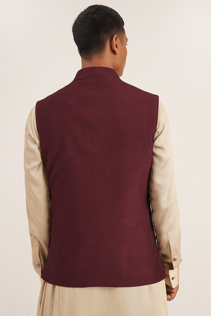 Old Mauve Textured Cotton Silk Jawahar Jacket by Dhruv Vaish at Pernia's Pop Up Shop
