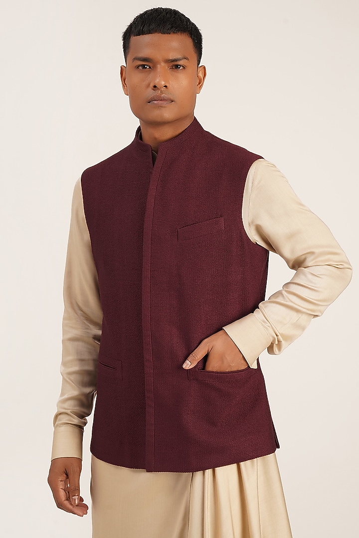 Old Mauve Textured Cotton Silk Jawahar Jacket by Dhruv Vaish at Pernia's Pop Up Shop