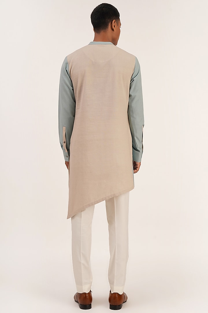 Powder Blue Handloom Cotton Kurta by Dhruv Vaish at Pernia's Pop Up Shop