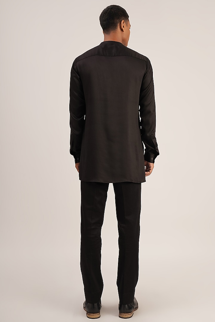 Black Cotton Satin Kurta by Dhruv Vaish at Pernia's Pop Up Shop